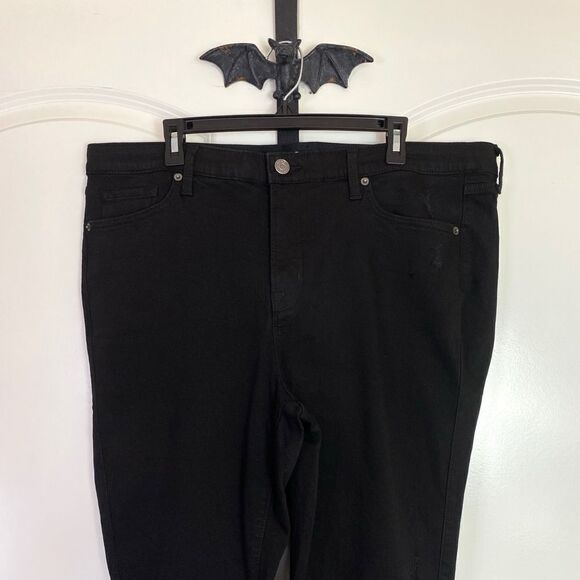 Torrid Black Sky High Skinny Premium Stretch High-Rise Jean Distressed N… - Picture 7 of 15